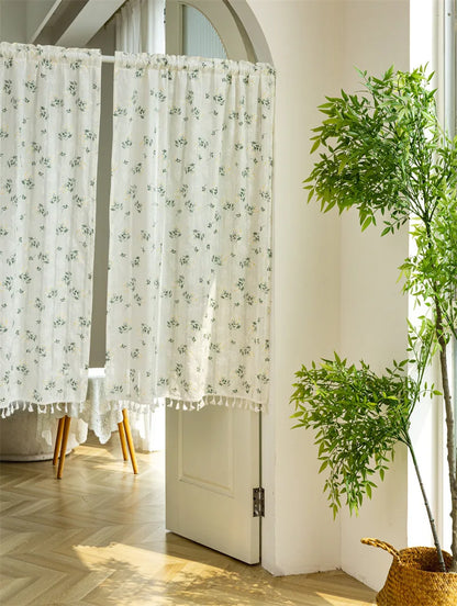 Daisy Meadow Blackout Floral Curtain