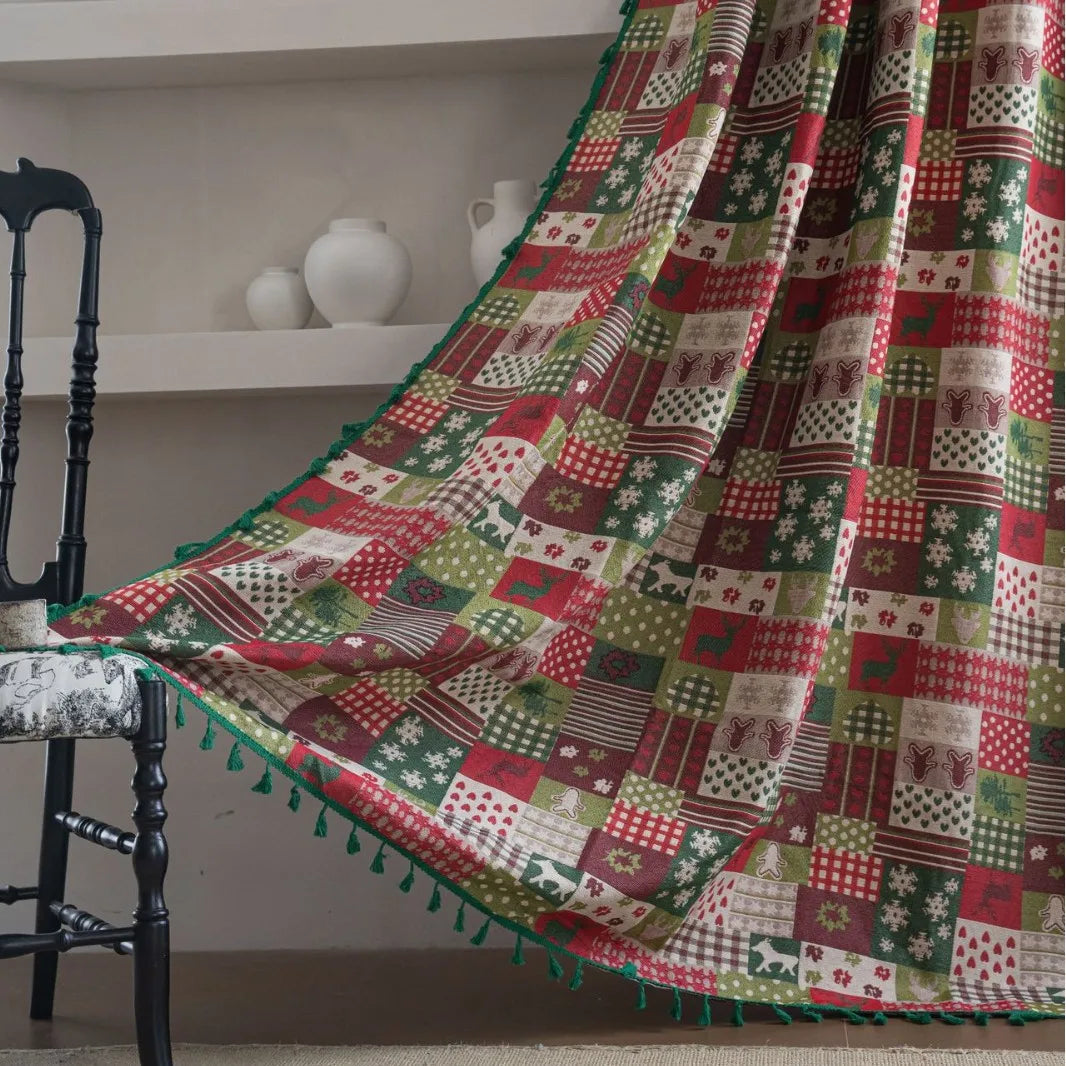 Yuletide Jacquard Holiday Drape